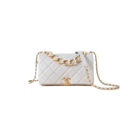 CHANEL FLAP