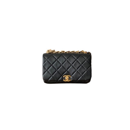 CHANEL FLAP