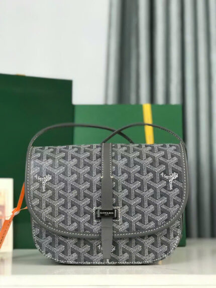 Goyard Belvédère Shoulder Bags