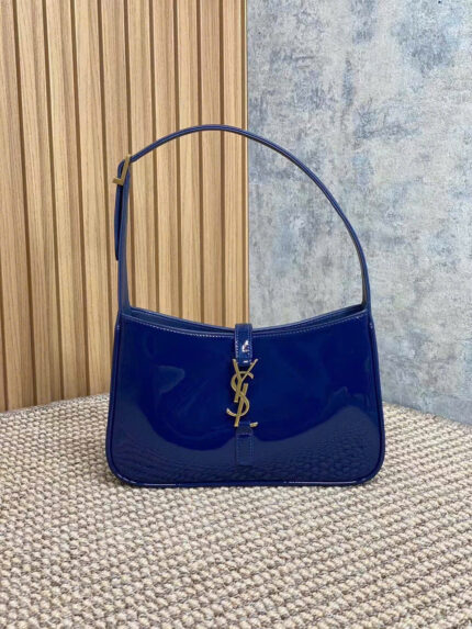 Saint Laurent Le 5 A 7