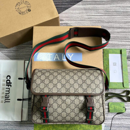 Gucci GG Supreme Shoulder