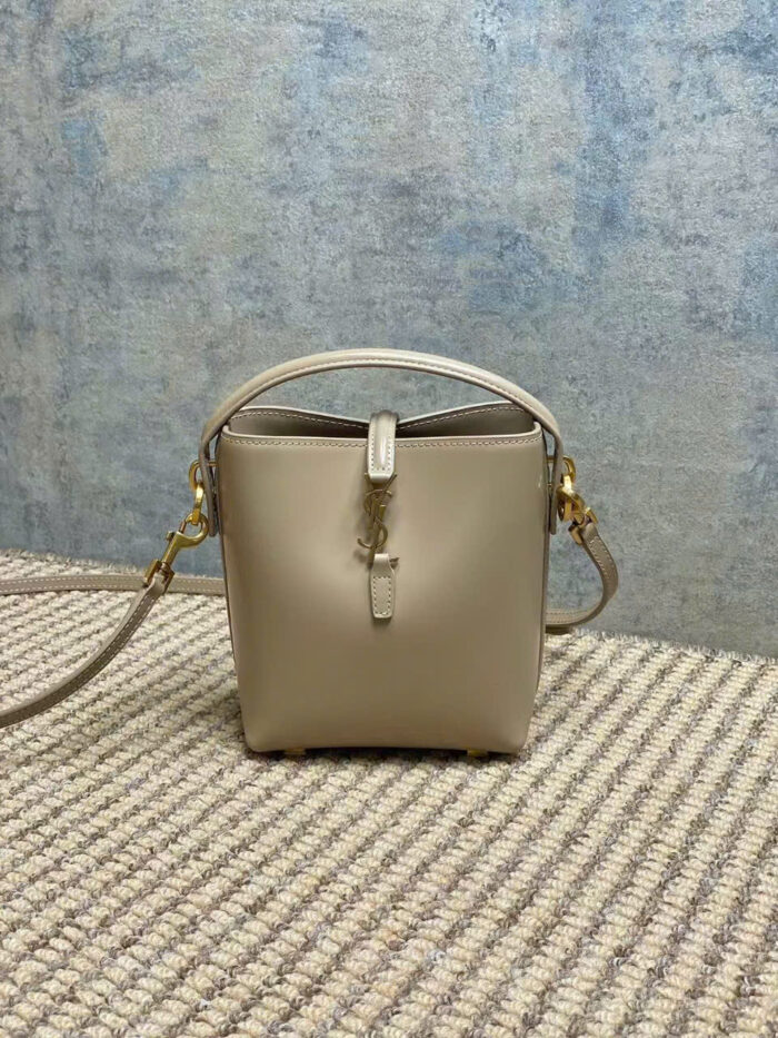 Saint Laurent Bucket In Shinny