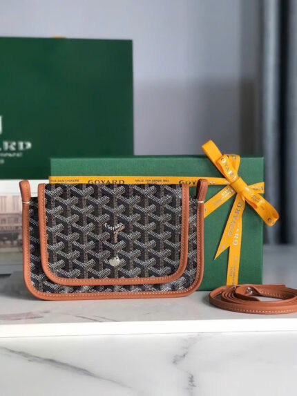 Goyard Saint Louis Plumet