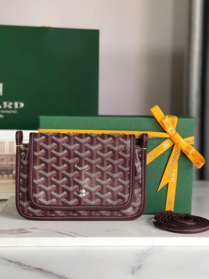 Goyard Saint Louis Plumet
