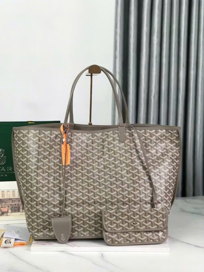 Goyard Anjou Saint Louis