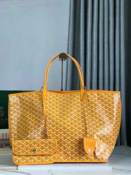 Goyard Anjou Saint Louis
