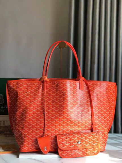 Goyard Anjou Saint Louis