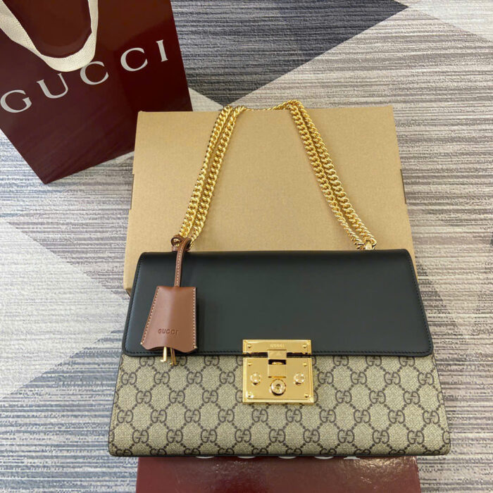 Gucci GG Supreme Padlock