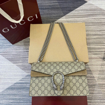Gucci Dionysus Shoulder Bags