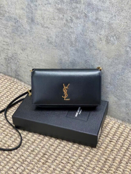 Saint Laurent YSL Clutch