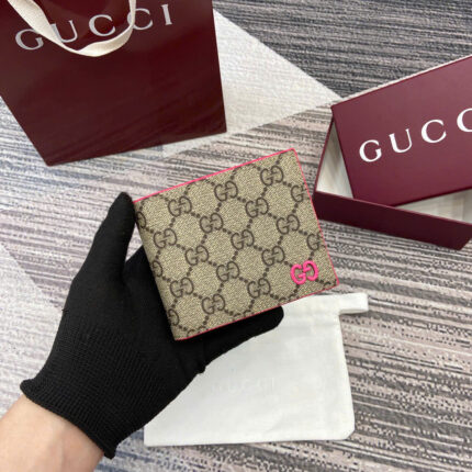 Gucci GG Supreme Wallet