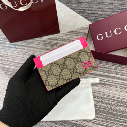 Gucci GG Supreme Zip Cards