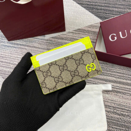 Gucci GG Supreme Zip Cards