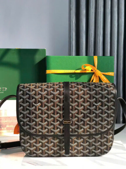 Goyard Belvédère Shoulder Bags