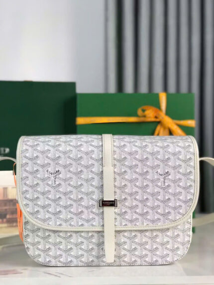 Goyard Belvédère Shoulder Bags