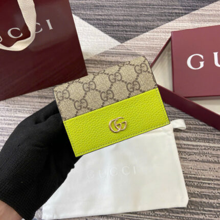 Gucci GG Supreme Wallet