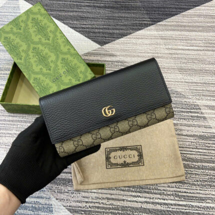 Gucci GG Marmont Wallet